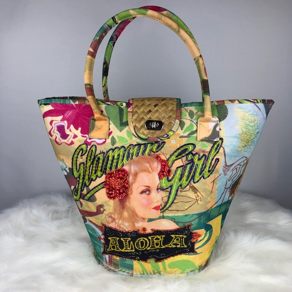 Handbags - Hawaiian Pinup Girl Straw Bucket Tote